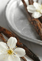 Hand Poured Luxury Candle - Celebration 200g