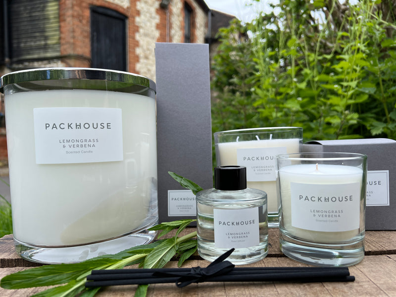 Hand Poured Luxury Candle - Lemongrass & Verbena 640g (Unboxed)