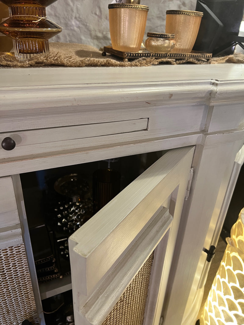 Cream Curved Console