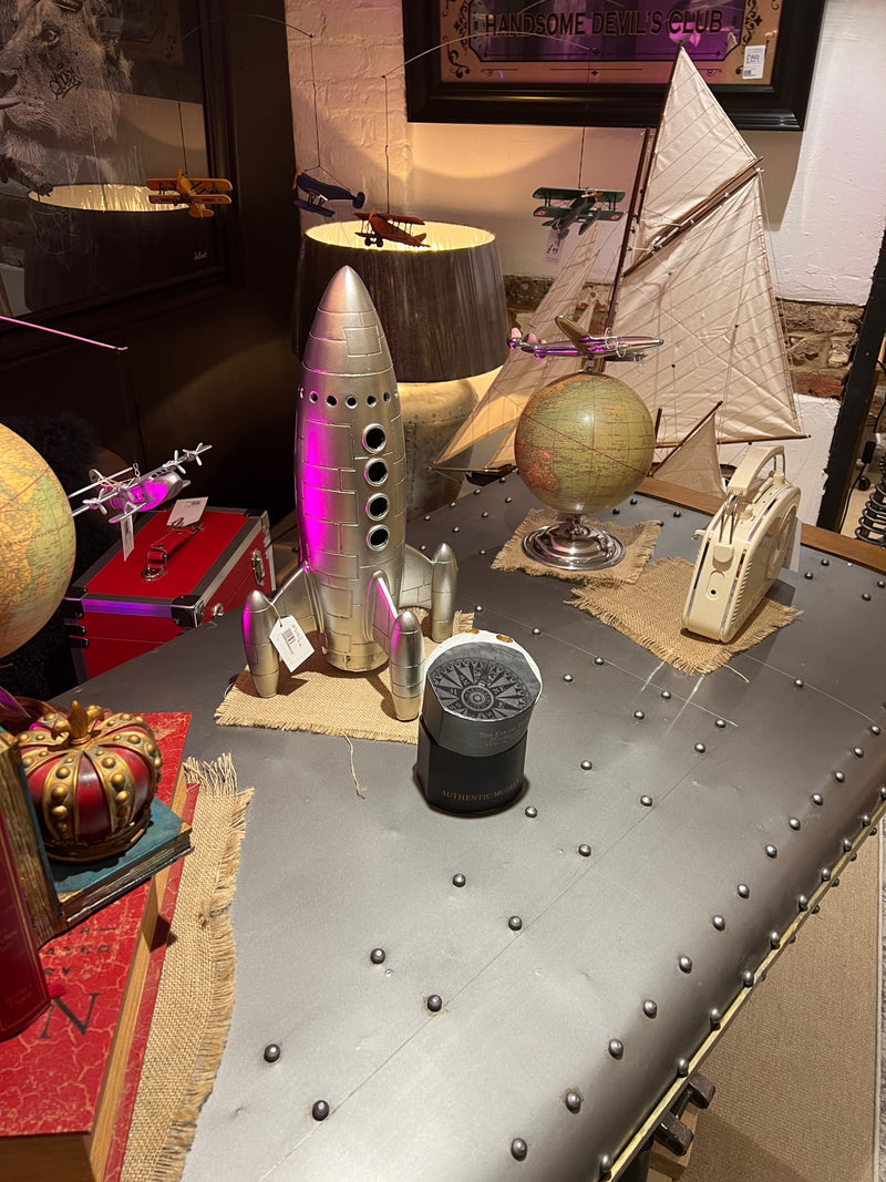 Aeroplane Wing Desk